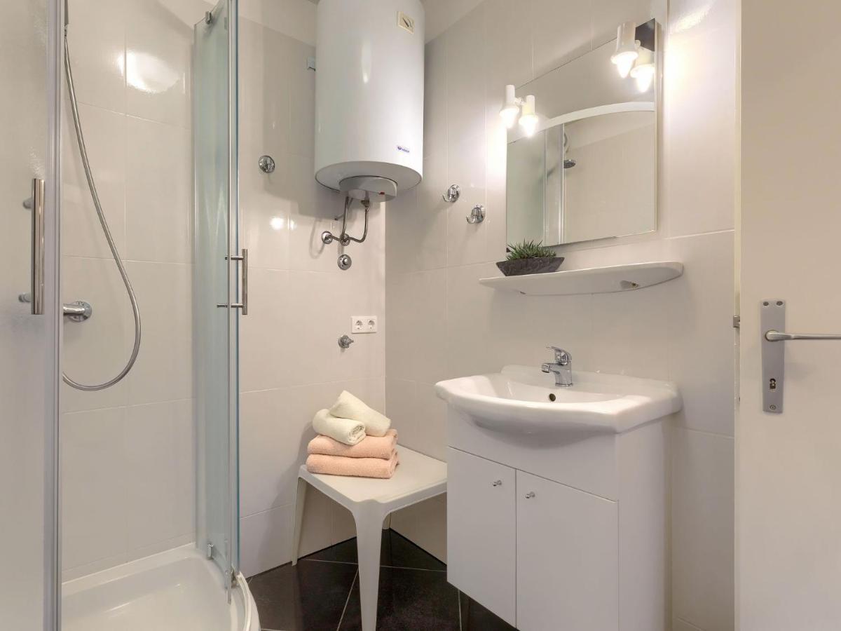 Apartment Zrinka-2 By Interhome Porec Exterior photo