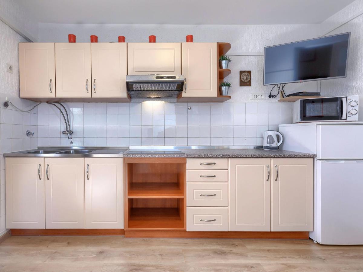 Apartment Zrinka-2 By Interhome Porec Exterior photo
